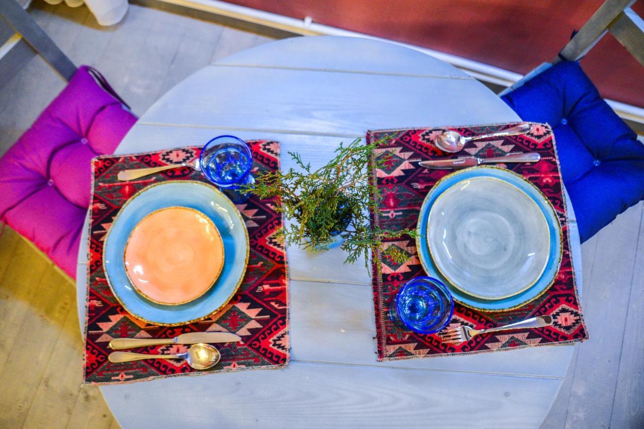 Paxlava Guesthouse & Restaurant Дилиян Екстериор снимка