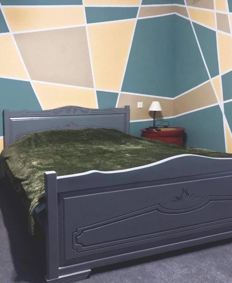 Paxlava Guesthouse & Restaurant Дилиян Екстериор снимка