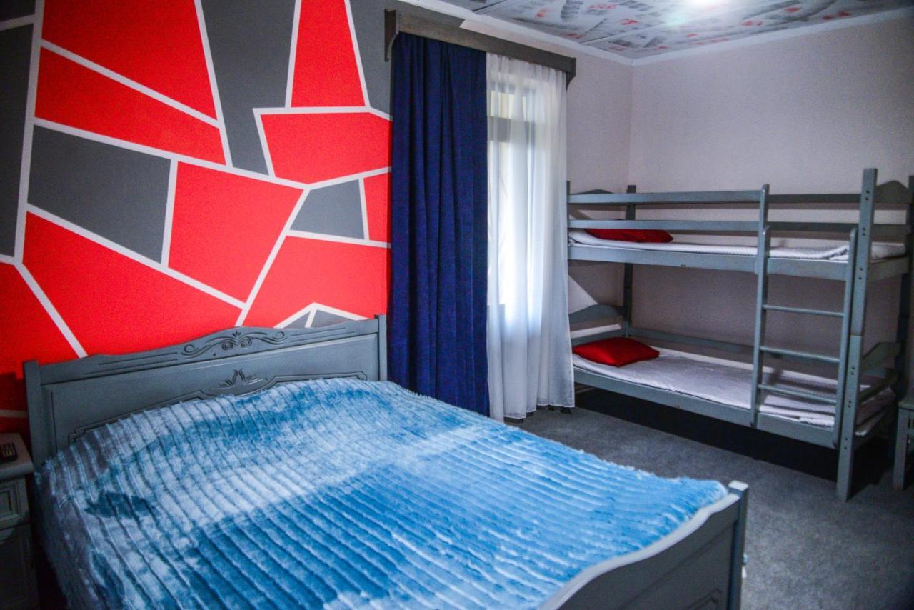Paxlava Guesthouse & Restaurant Дилиян Екстериор снимка