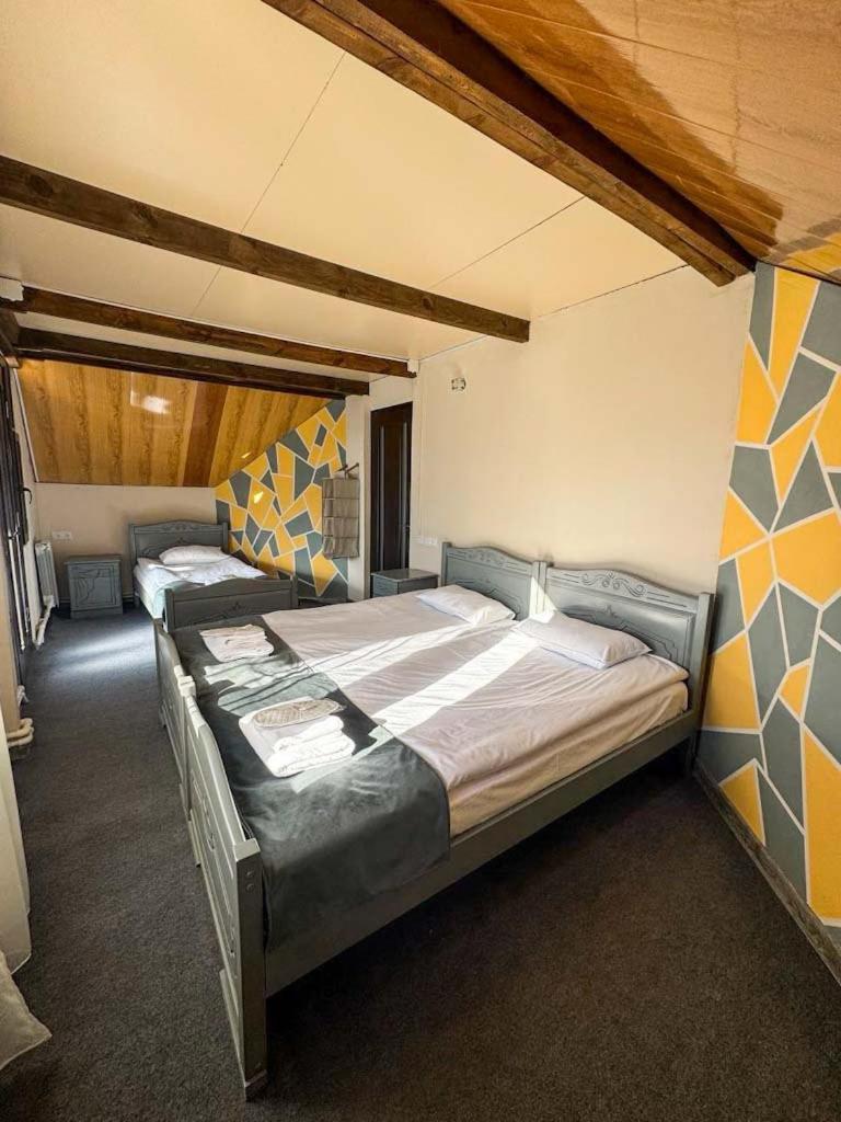 Paxlava Guesthouse & Restaurant Дилиян Екстериор снимка