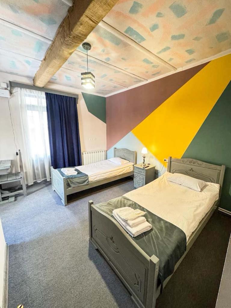 Paxlava Guesthouse & Restaurant Дилиян Екстериор снимка