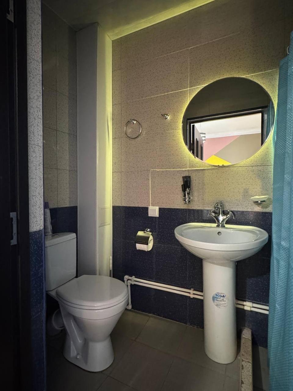 Paxlava Guesthouse & Restaurant Дилиян Екстериор снимка